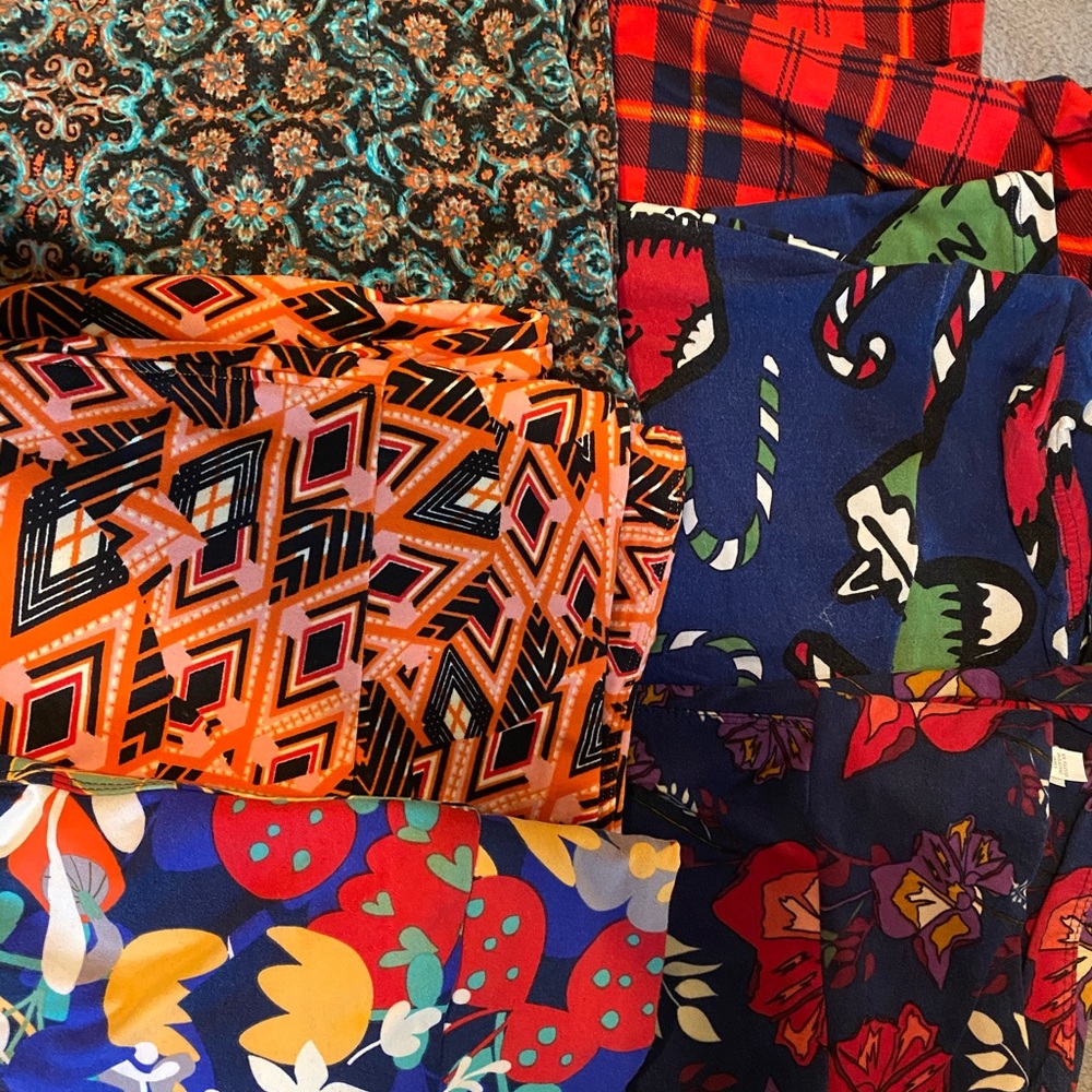 All lularoe leggings except plaid.